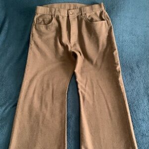 LACOSTE NWOT MEN CASUAL PANTS TAN . UK 34 Straight fit cotton twill machine wash